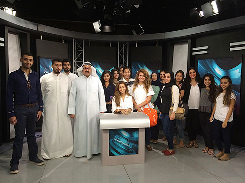 Auk comm students visit the ministry of information