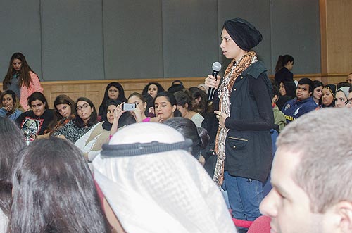 Bill rancic visits kuwait for 24 hours speaks at auk