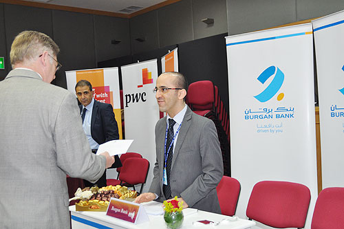 Zain and gulf bank inaugurate 8th annual career fair at auk