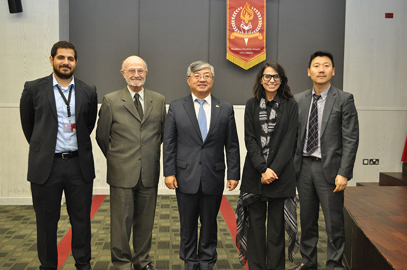 Auks center for gulf studies hosts lecture by republic of koreas ambassador