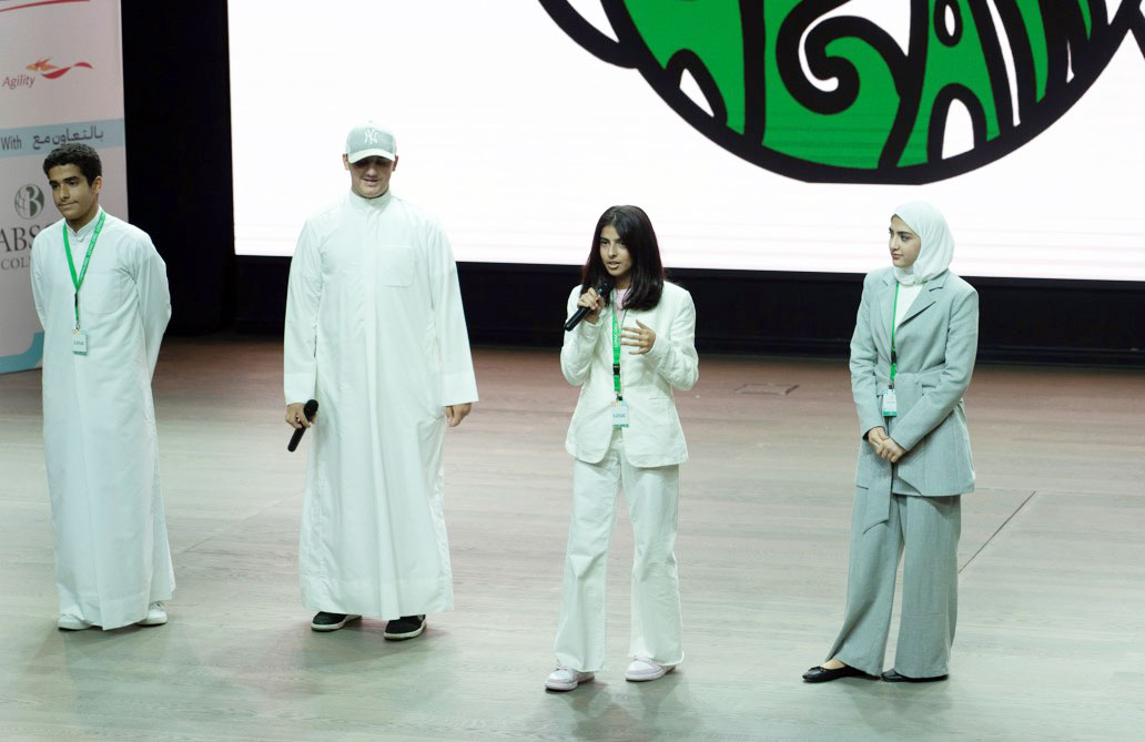 The american university of kuwait concludes sponsorship for kon program