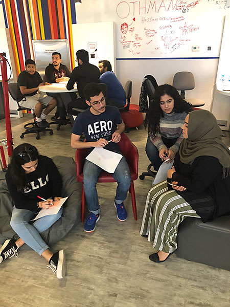 Auk hosts leadership workshops for student clubs and organizations in collaboration with env