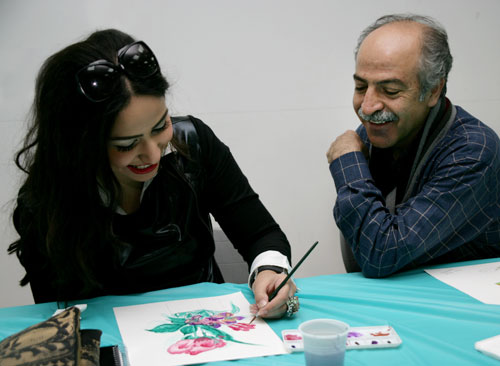 Auk host persian art week