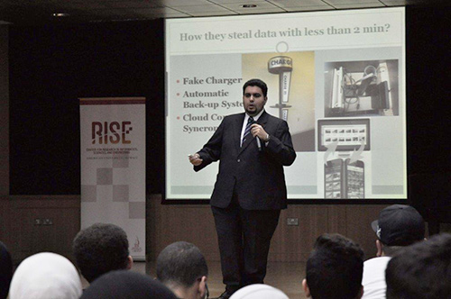 Rise center at the american university of kuwait holds lecture entitled live mobile hacking malware attacks and data protection