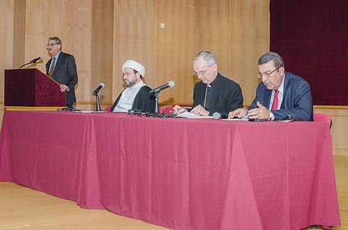 "Christians and Muslims in Dialogue" at AUK