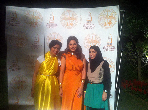 Auk students live the shakespearean experience