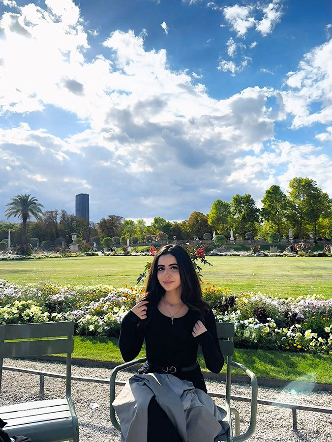 AUK Students Embark on Semester Abroad at Sciences Po