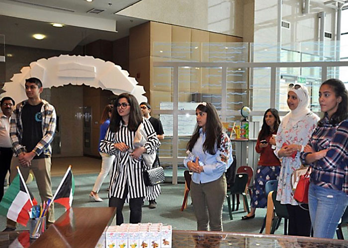 Auk library organizes field trip to national library of kuwait