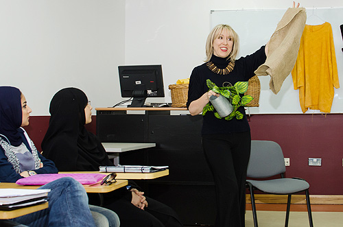 Auk students live the shakespearean experience