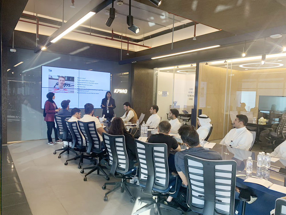 Auk finance club visit kpmg kuwait