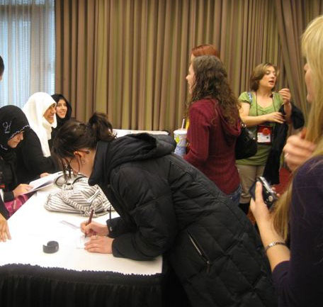 Sigma tau delta honor society members excel at pittsburgh conference