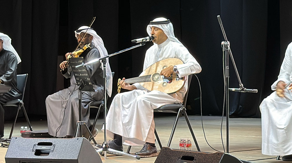 Auk commemorates kuwaits national and liberation days with activities