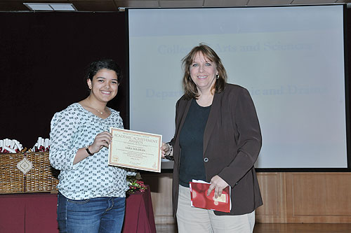 Auk celebrates achievements of top students