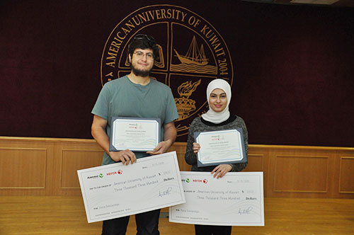 Two auk engineering students receive xerox academic scholarship