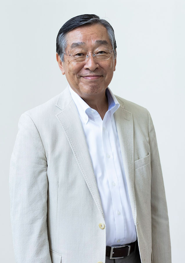 AUK's Faculty Speaker Series: Featuring Insights from Renowned Experts