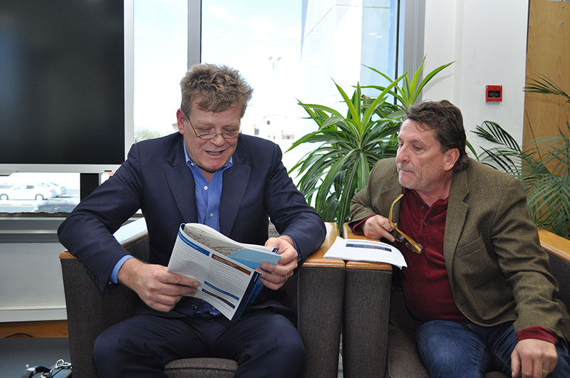 Auk library hosts lecture on digital humanities