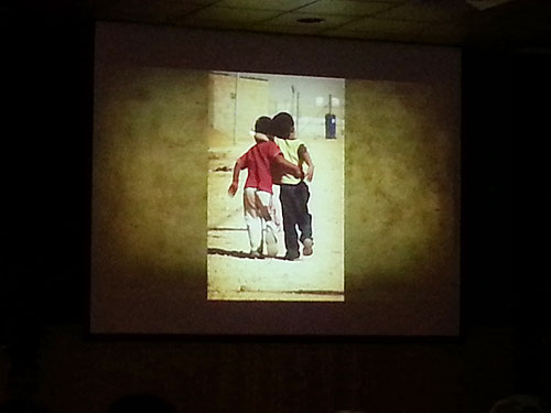 Scratches of syria delivers a message of hope and love at auk