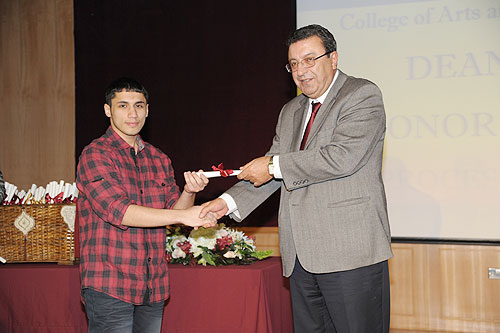 Auk honors students outstanding scholastic achievements