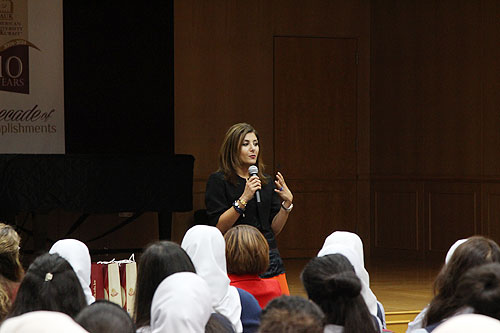 Auk organizes open day for government schools