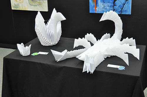 Auk hosts 7th annual art exhibition