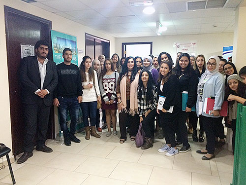 Auk psychology students visit the kuwait center for mental health