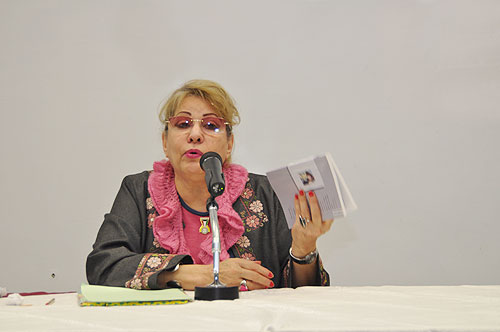 Layla Al-Othman Discusses "The Novel and Story in Kuwait" at AUK