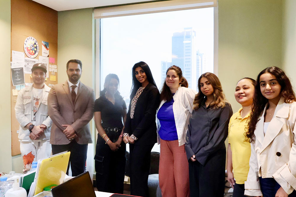 AUK Students Explore Issues in Labor Migration in Kuwait