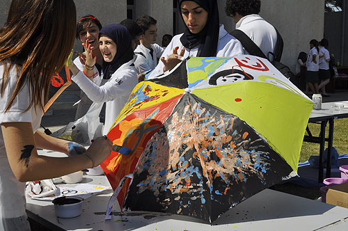 Auk hosts exclusive art exhibition raises awareness for peace