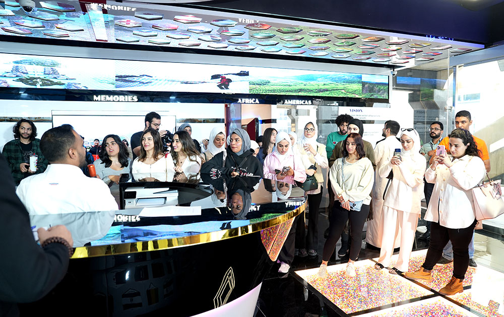 AUK Communication and Media Students Visit Flyworld Luxury