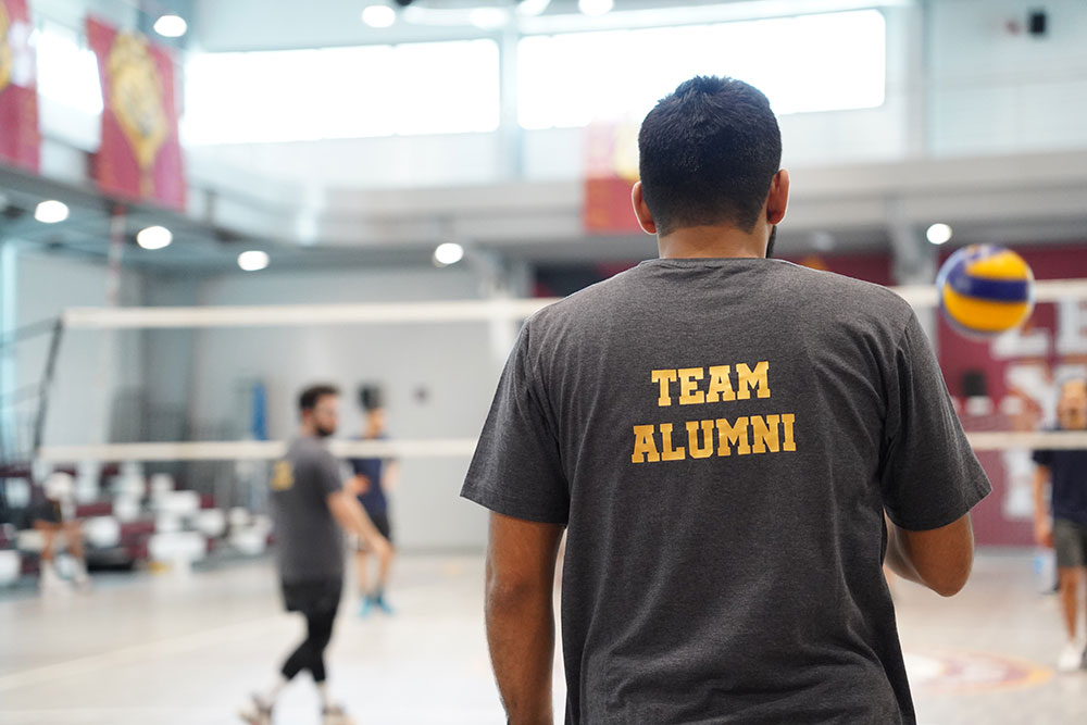 The american university of kuwait hosts return of the wolf pack