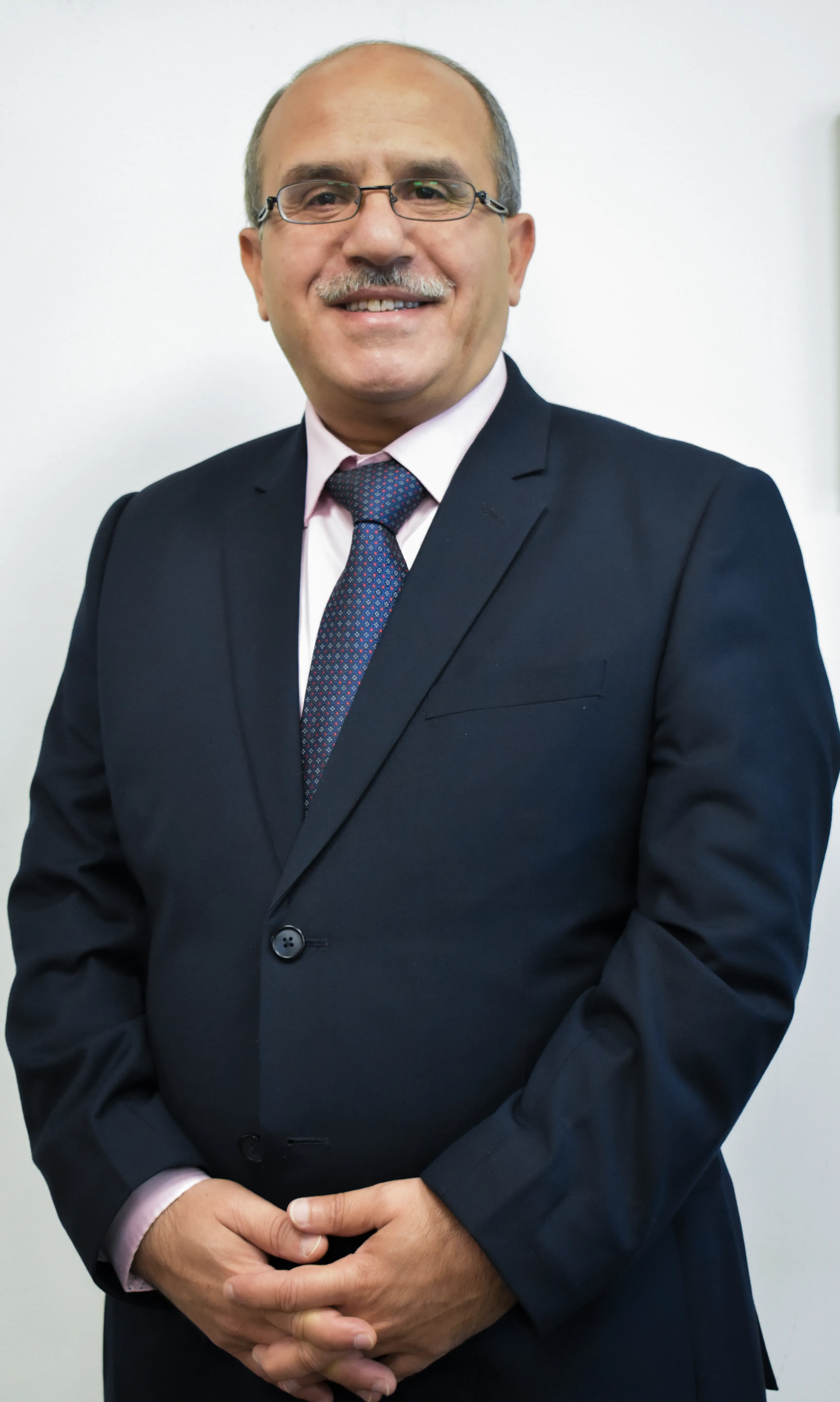 Dean of the college of business and economics