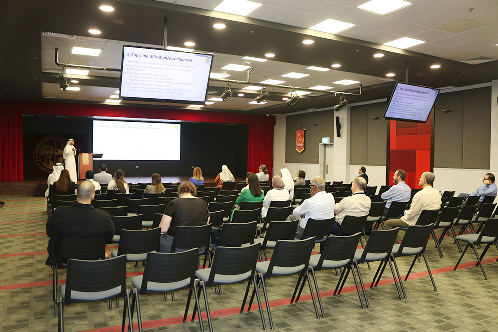 Auk office of research and grants hosts workshop