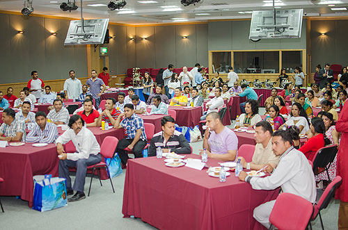 Auk salutes laborers on their special day