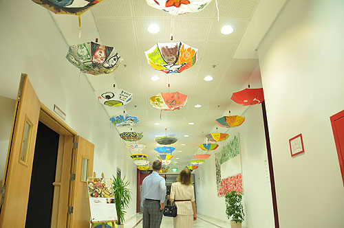 Auk hosts exclusive art exhibition raises awareness for peace