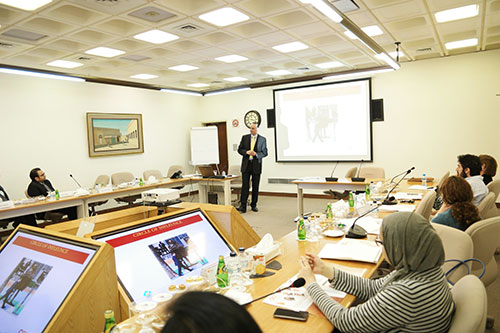 The Center for Continuing Education (CCE) and KFAS Co-organize a PRL Positive Thinking workshop at AUK