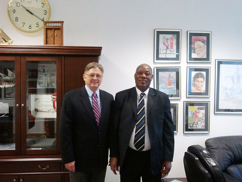 AUK President Meets Botswana Ambassador to Kuwait